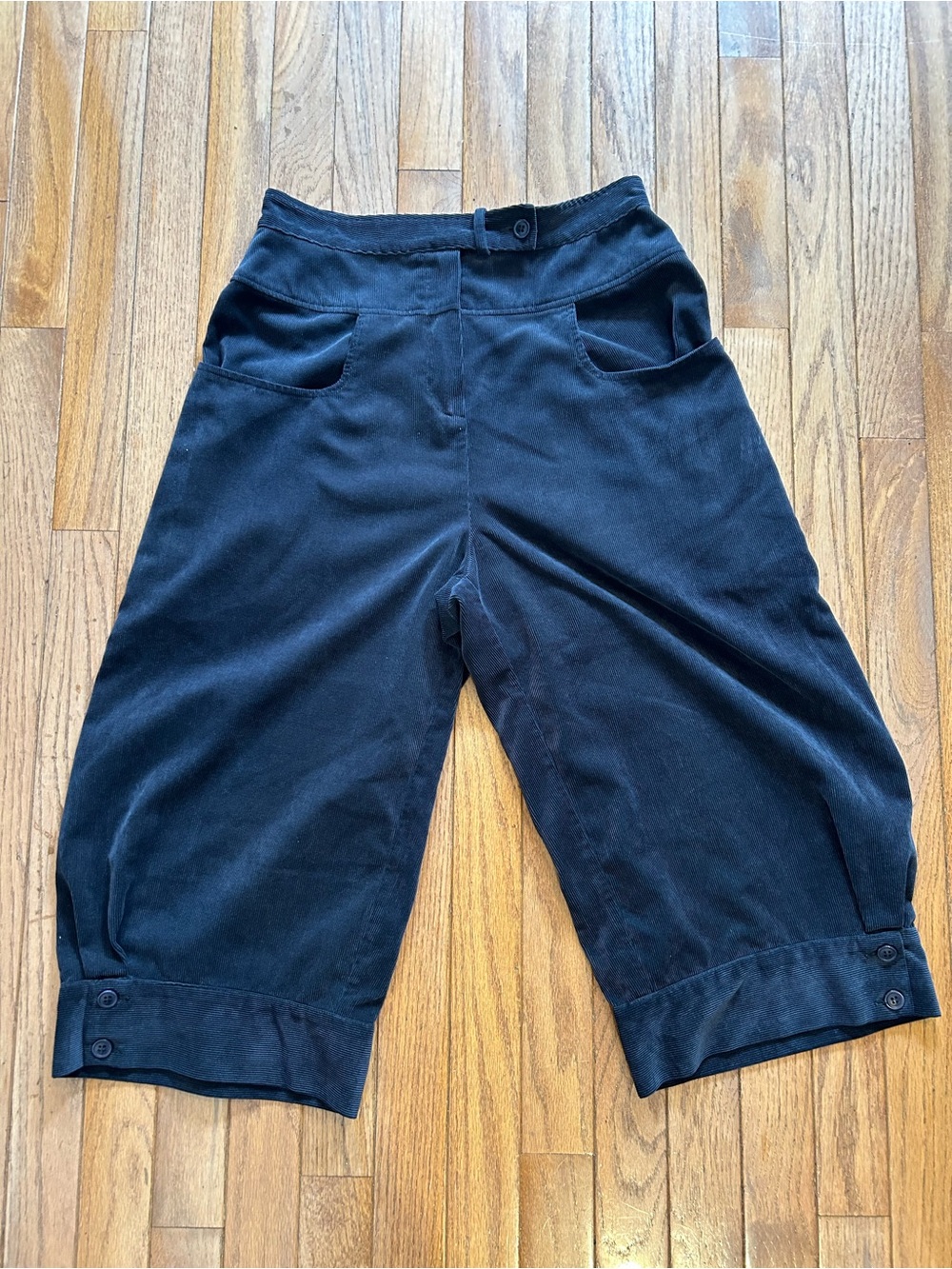 Navy Wide-Leg Cropped Pants